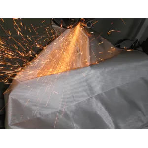 Bâche ignifugée anti feu anti étincelle pour la protection du matériel pendant la soudure