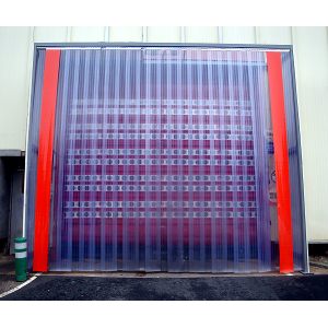 Porte à lanières PVC transparentes avec isolation thermique