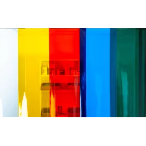 porte à lamelles souples PVC transparentes et multicolores