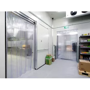 Rideau de lamelles plastiques pour chambre froide positive