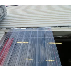Porte souple PVC coulissante sur rail